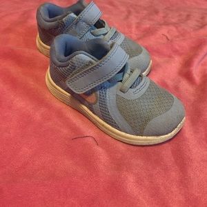 Toddler sneakers